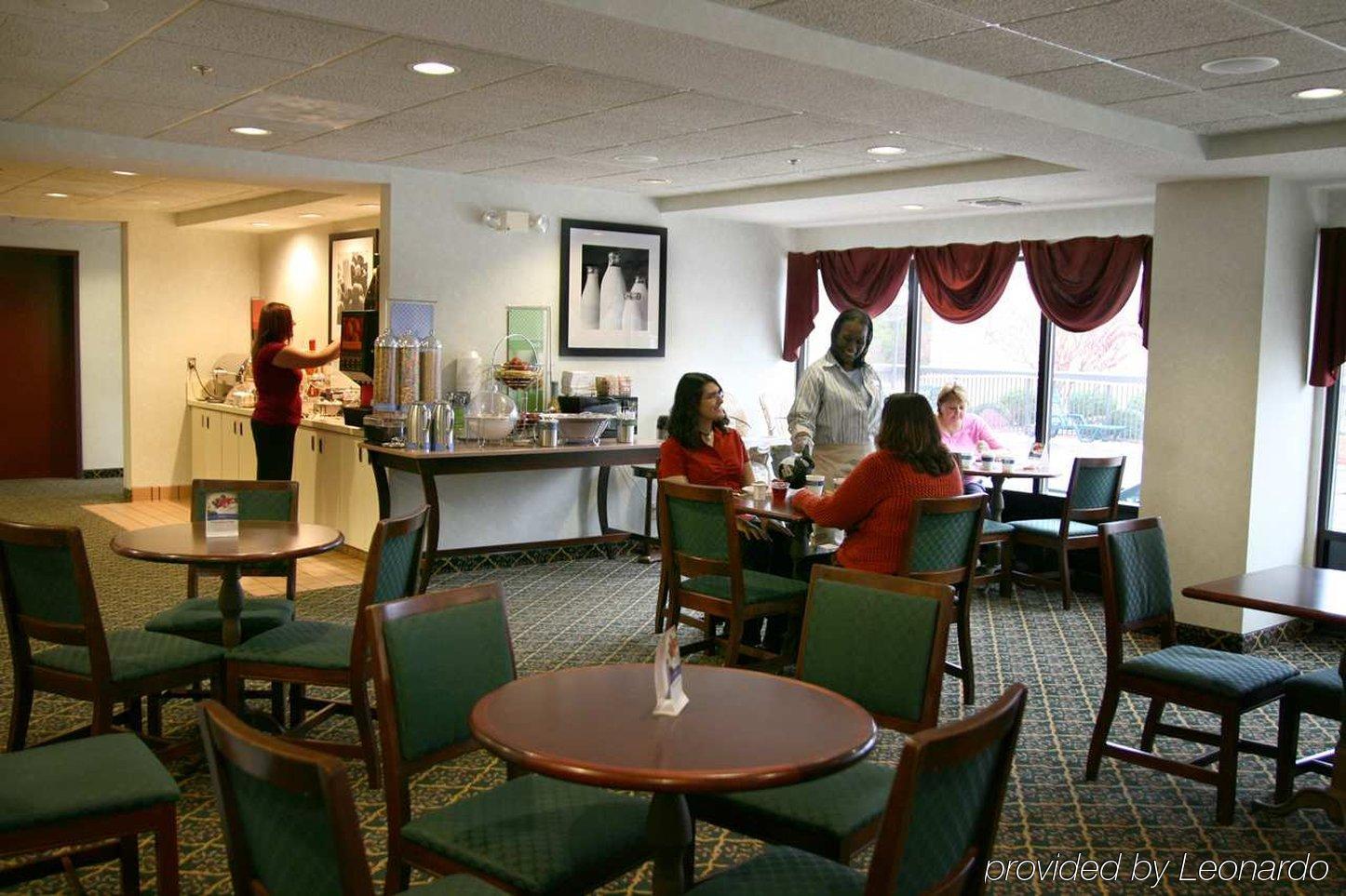 Hampton Inn Clemson Restaurant photo